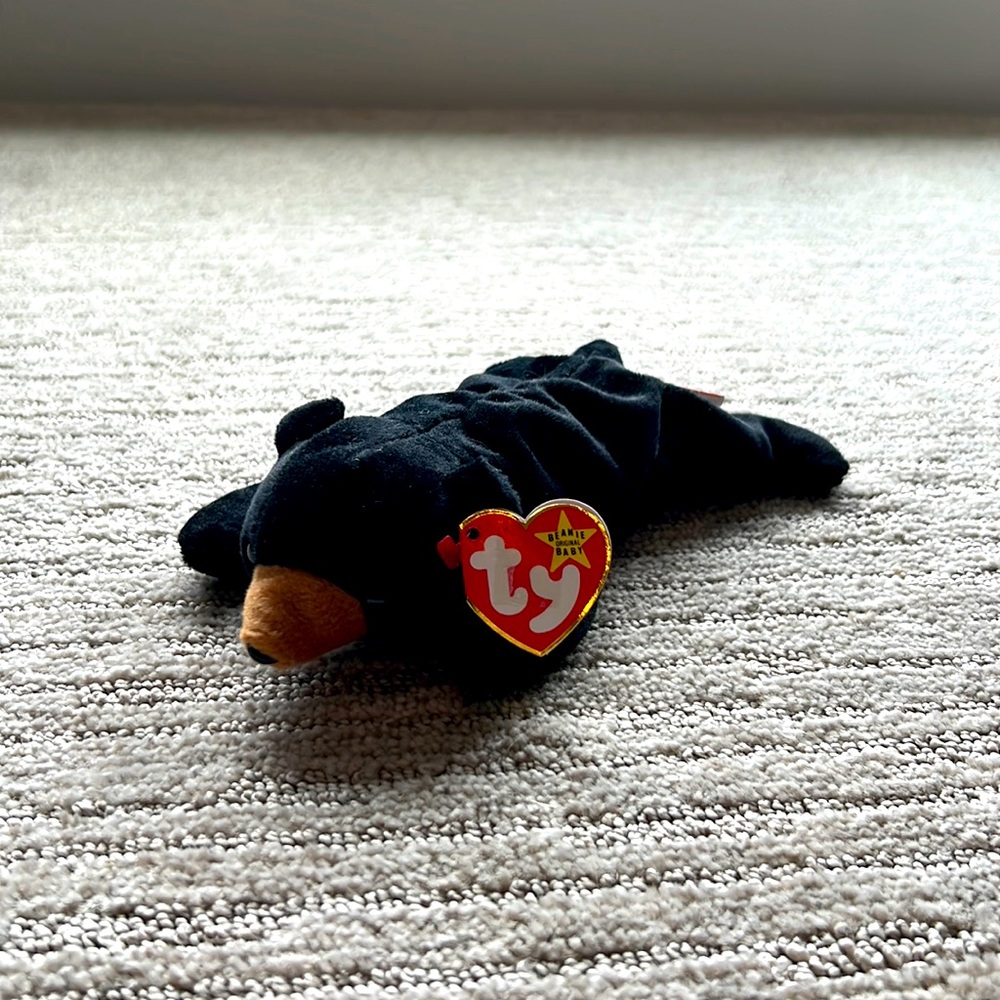 Ty Beanie Babies Blackie the Bear